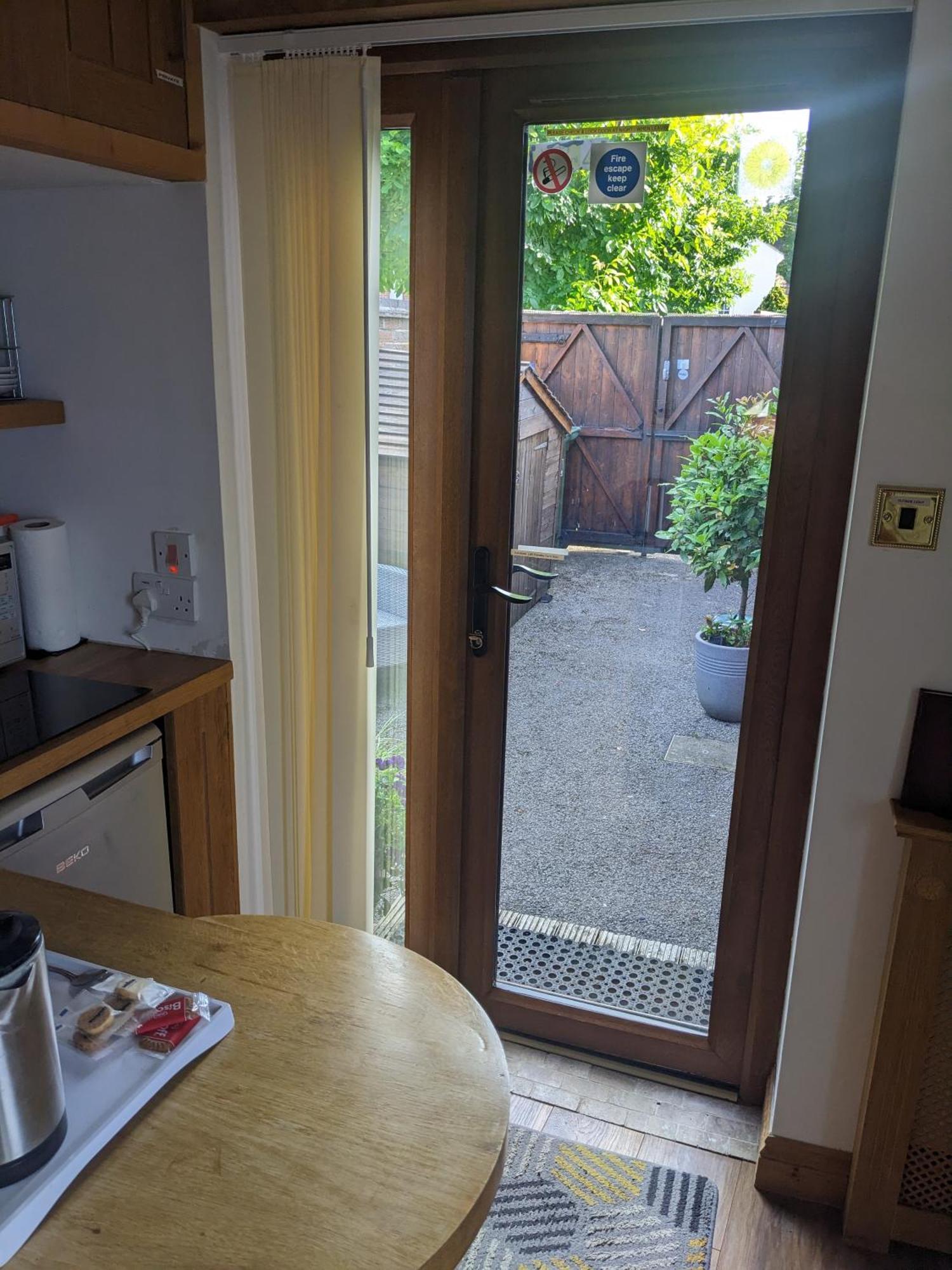 Sunnyside Annexe Bed & Breakfast Wheatley Exterior photo